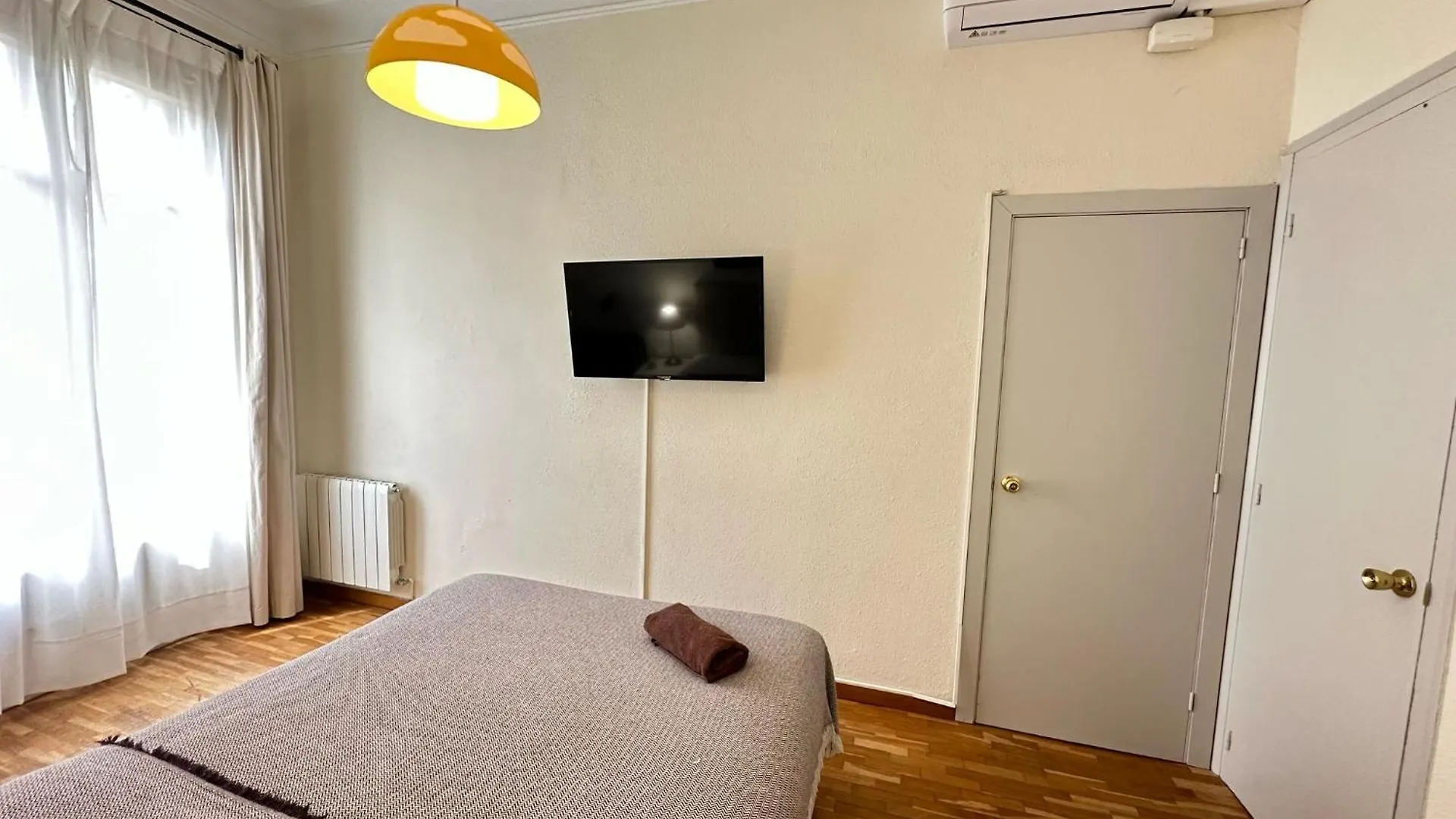 Bed & Breakfast Rooms Aribau Barcellona