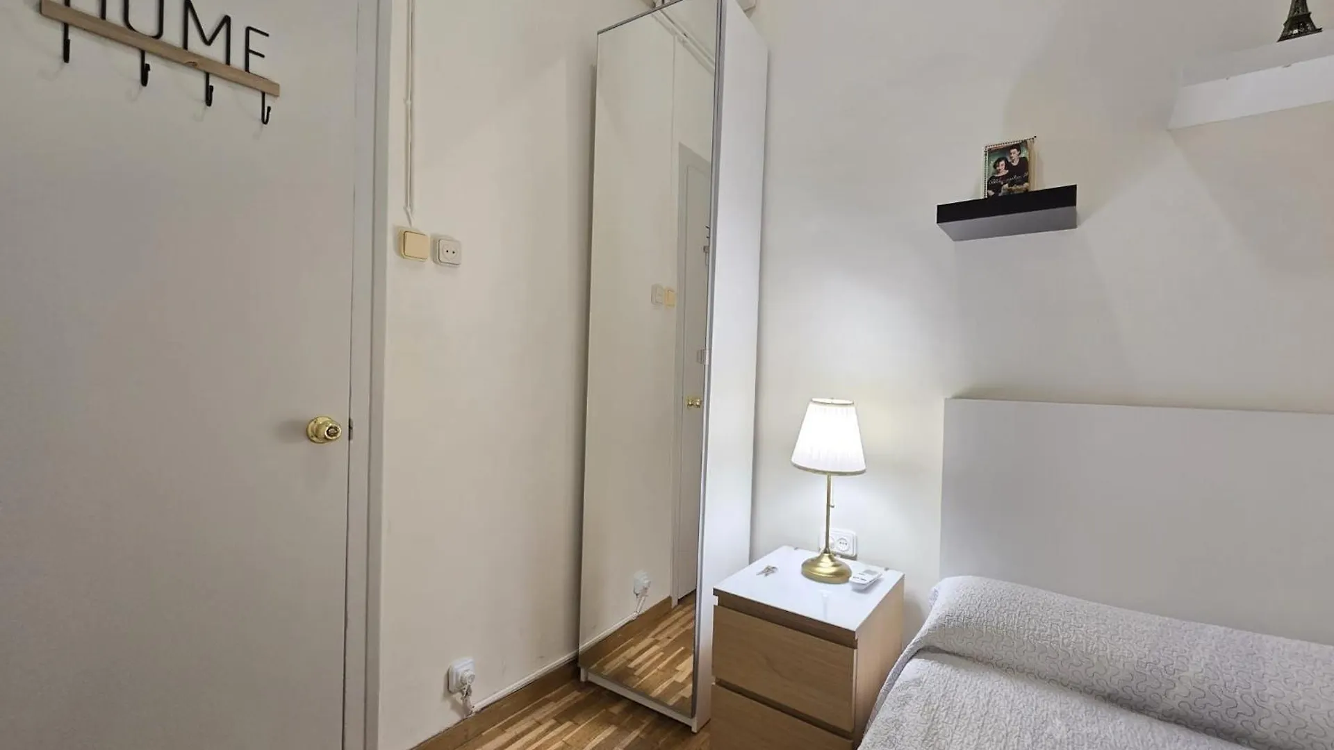 Nocleg ze śniadaniem Rooms Aribau Barcelona